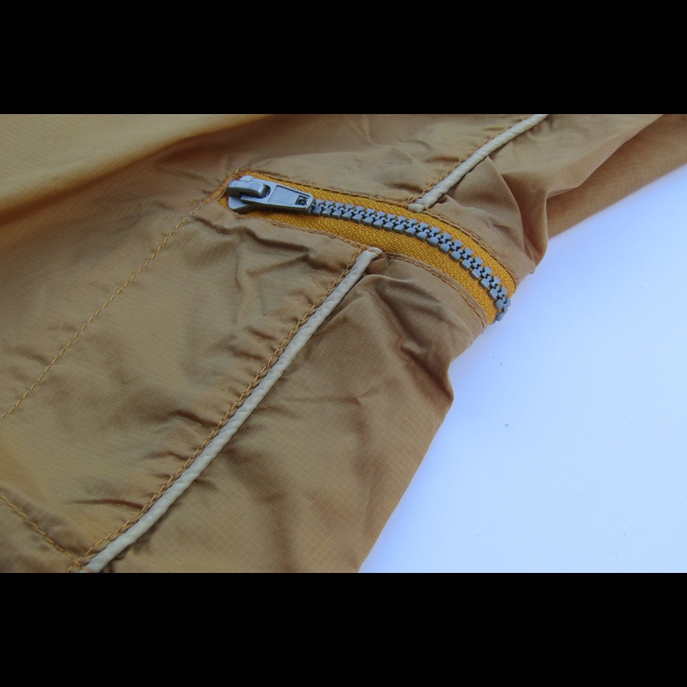 Men’s Reebok Trackpants - Picture 4 of 6
